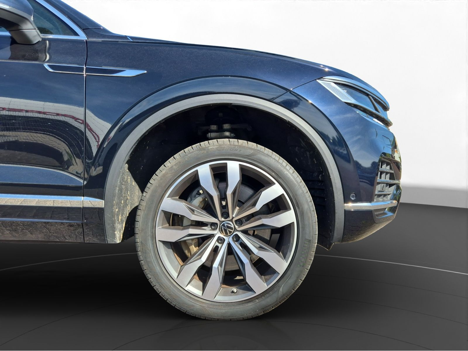 Volkswagen - Touareg_14