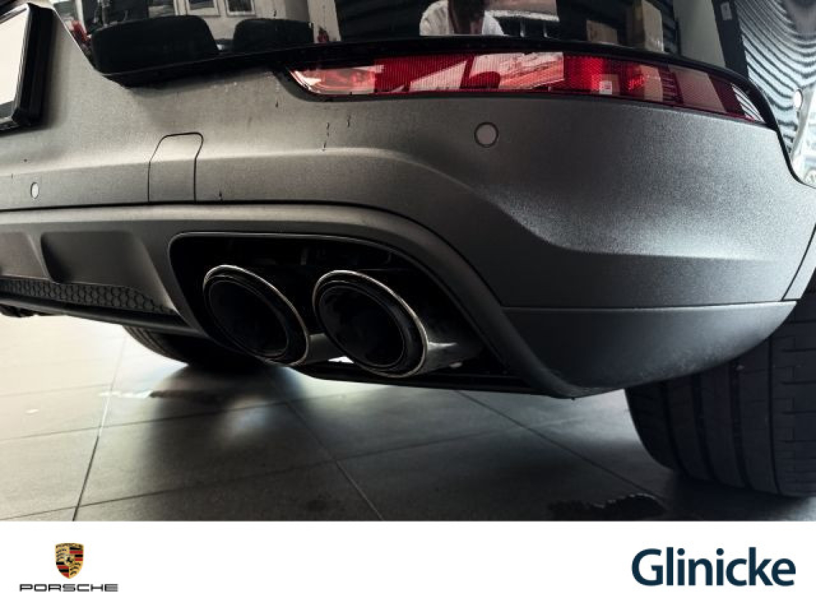 Porsche - Cayenne_35