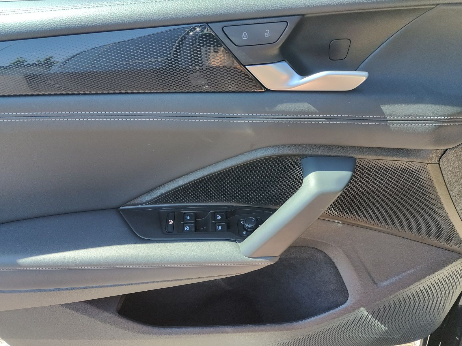 Volkswagen - Tiguan_3