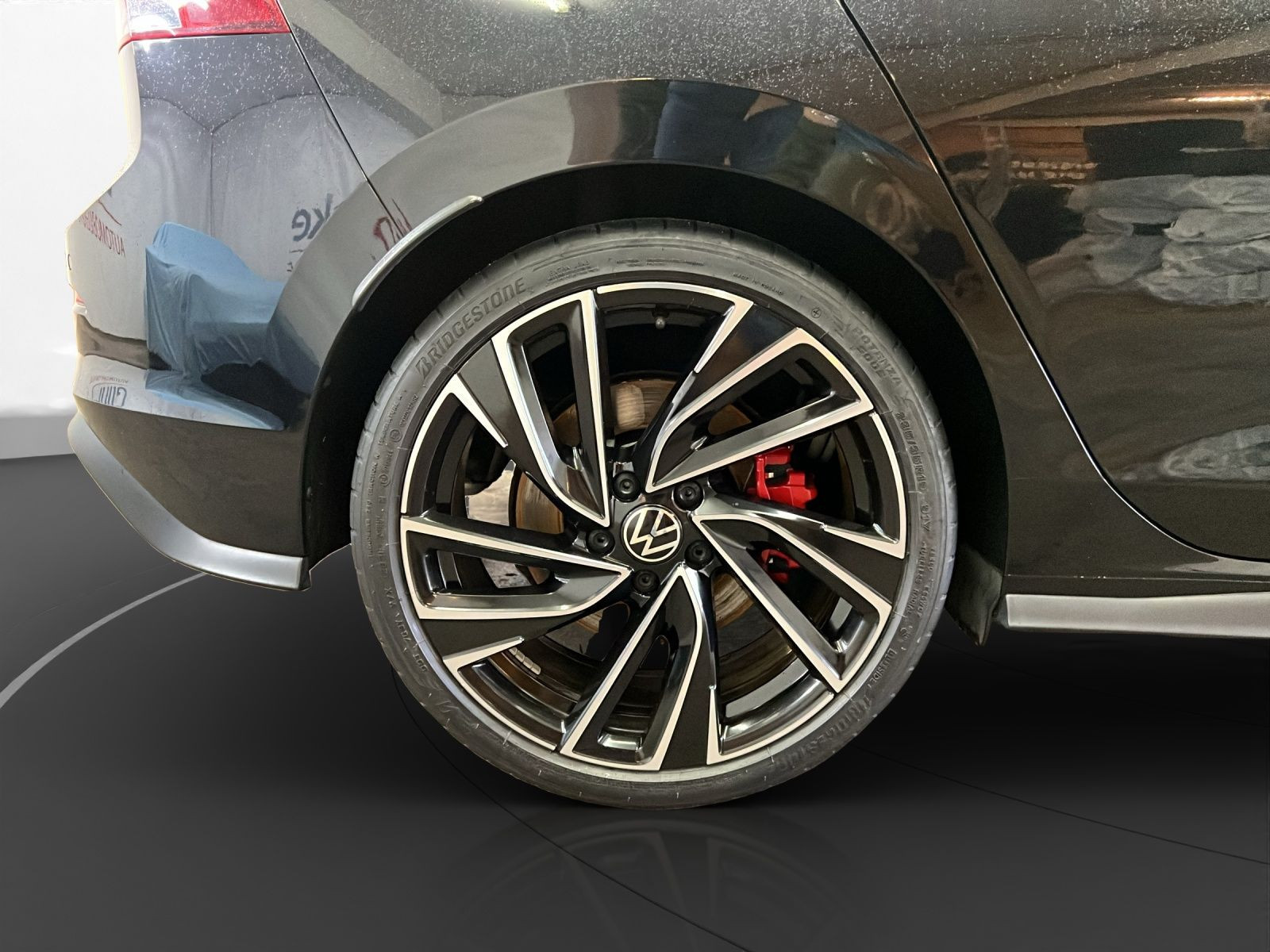 Volkswagen - Golf GTI_16