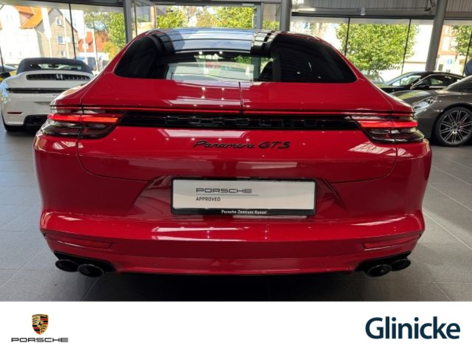 Porsche - Panamera_3