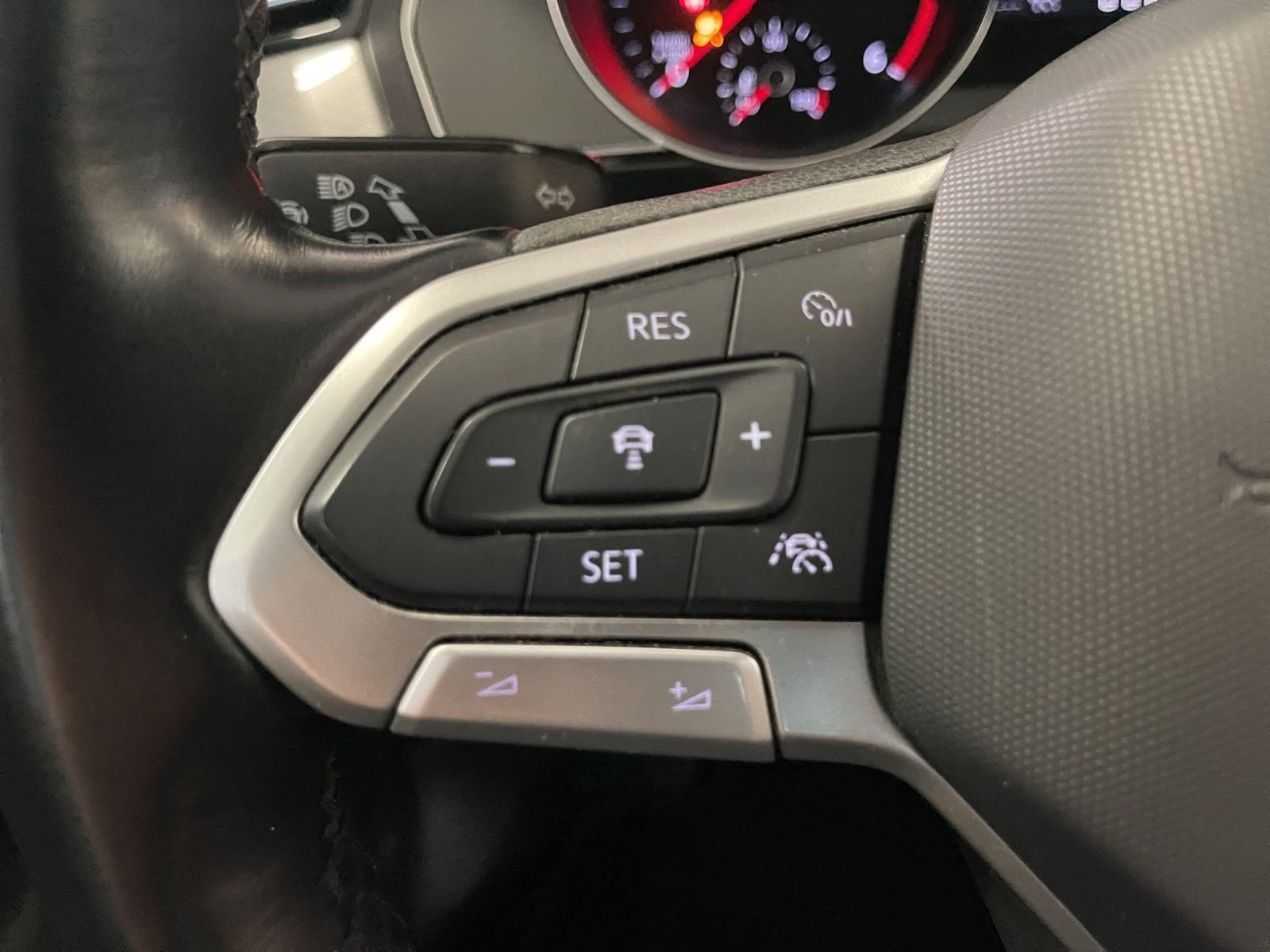 Volkswagen - Passat Variant_26
