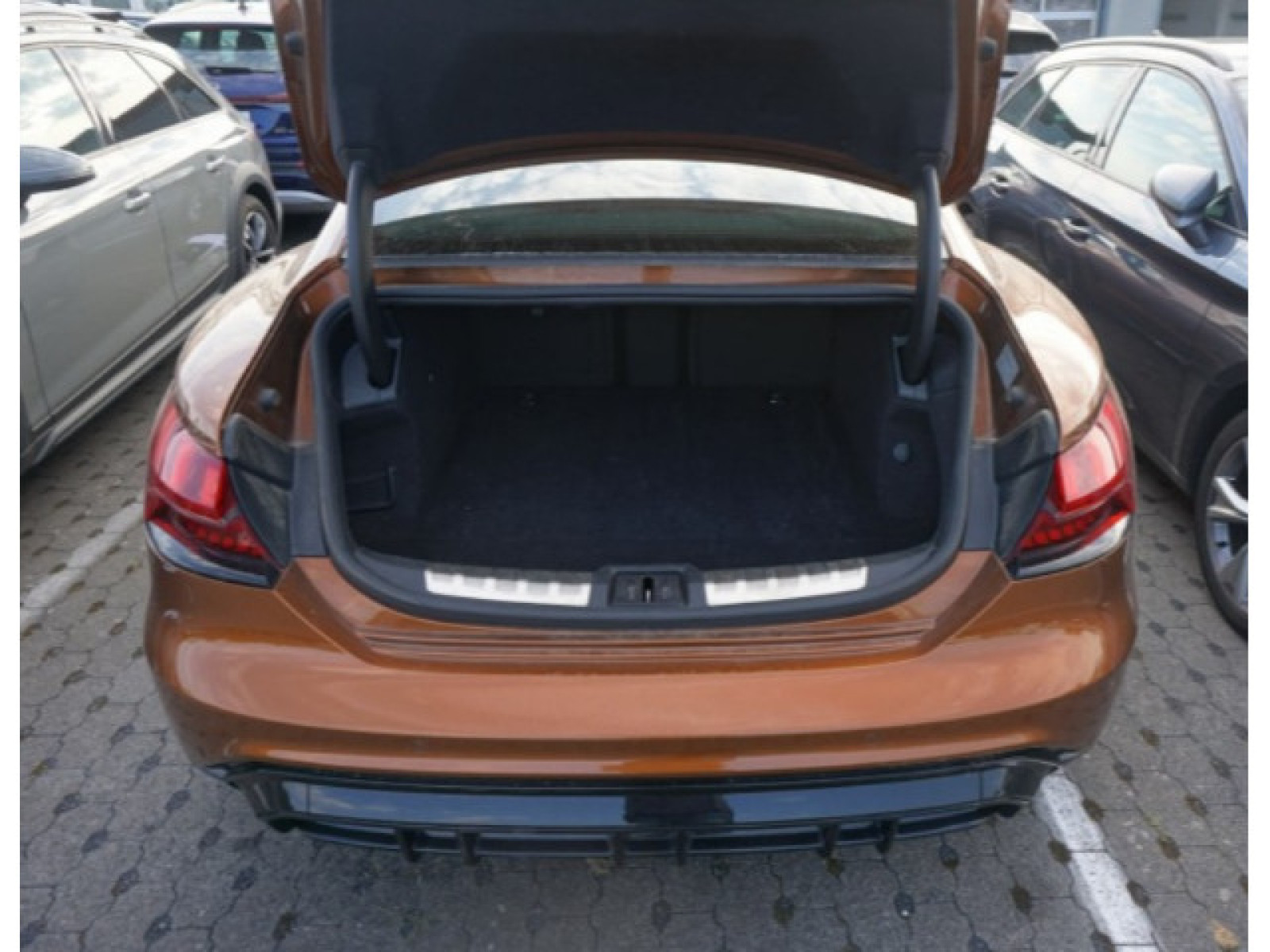 Audi - e-tron GT quattro_8