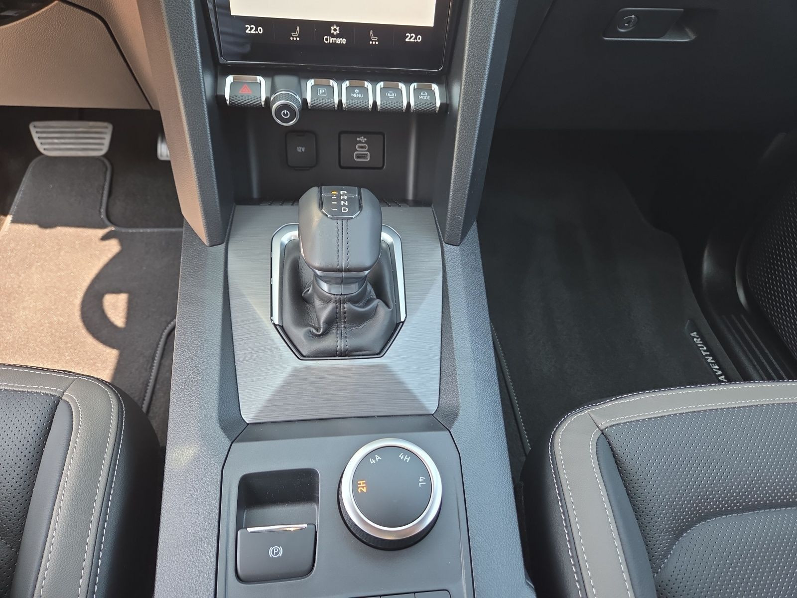 Volkswagen - Amarok_16