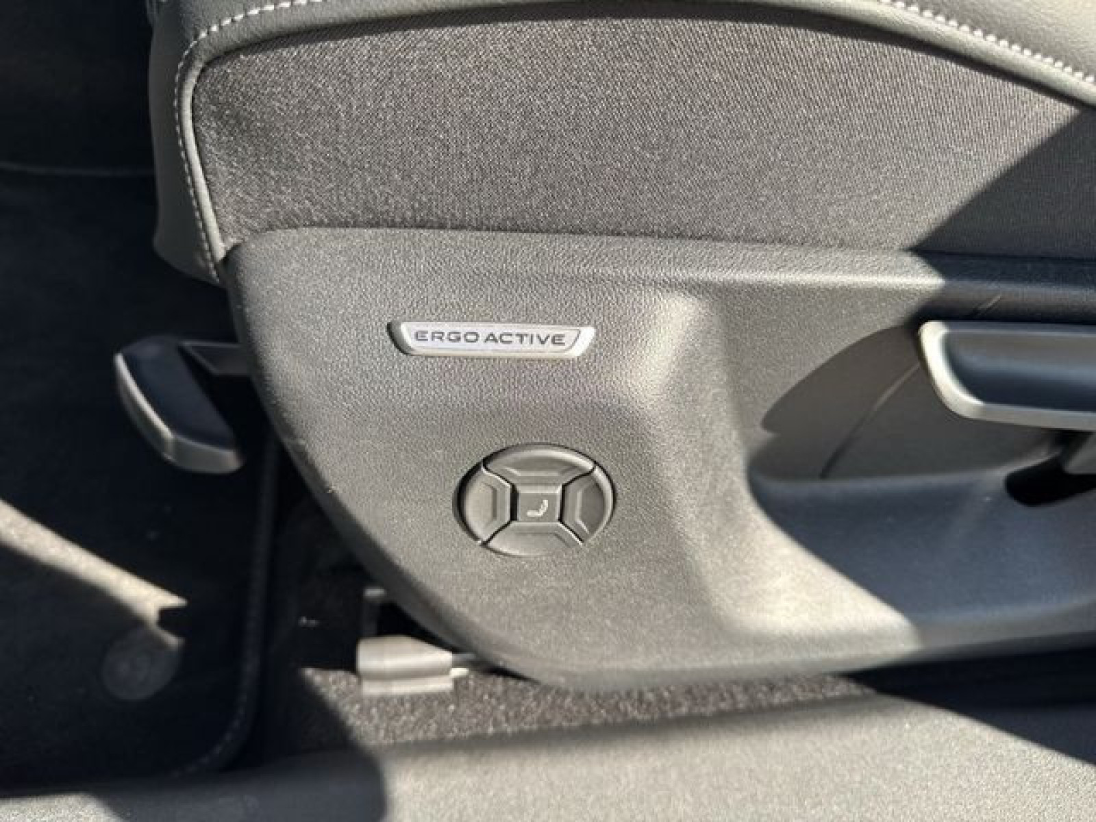 Volkswagen - Tayron_23