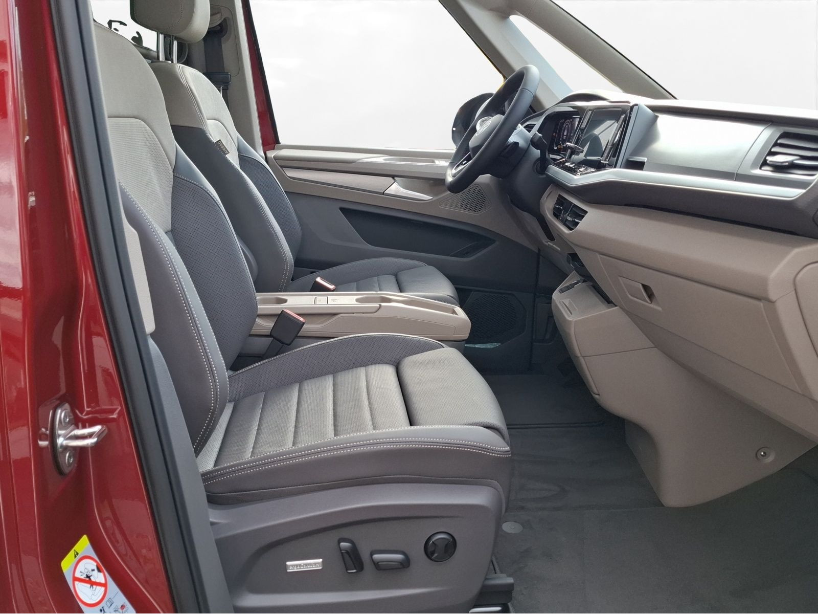 Volkswagen - Multivan_11