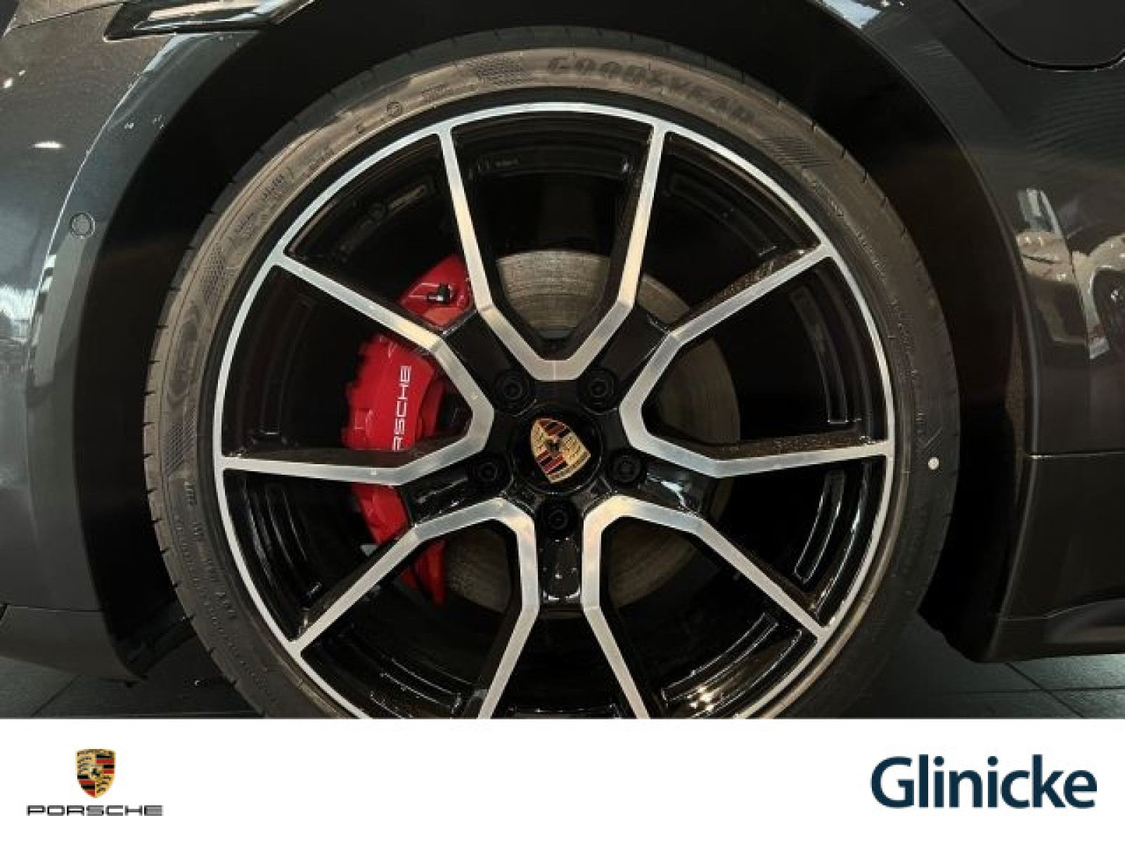 Porsche - Taycan_6