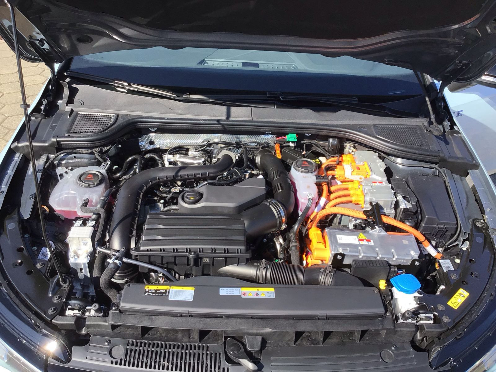 Volkswagen - Golf_20