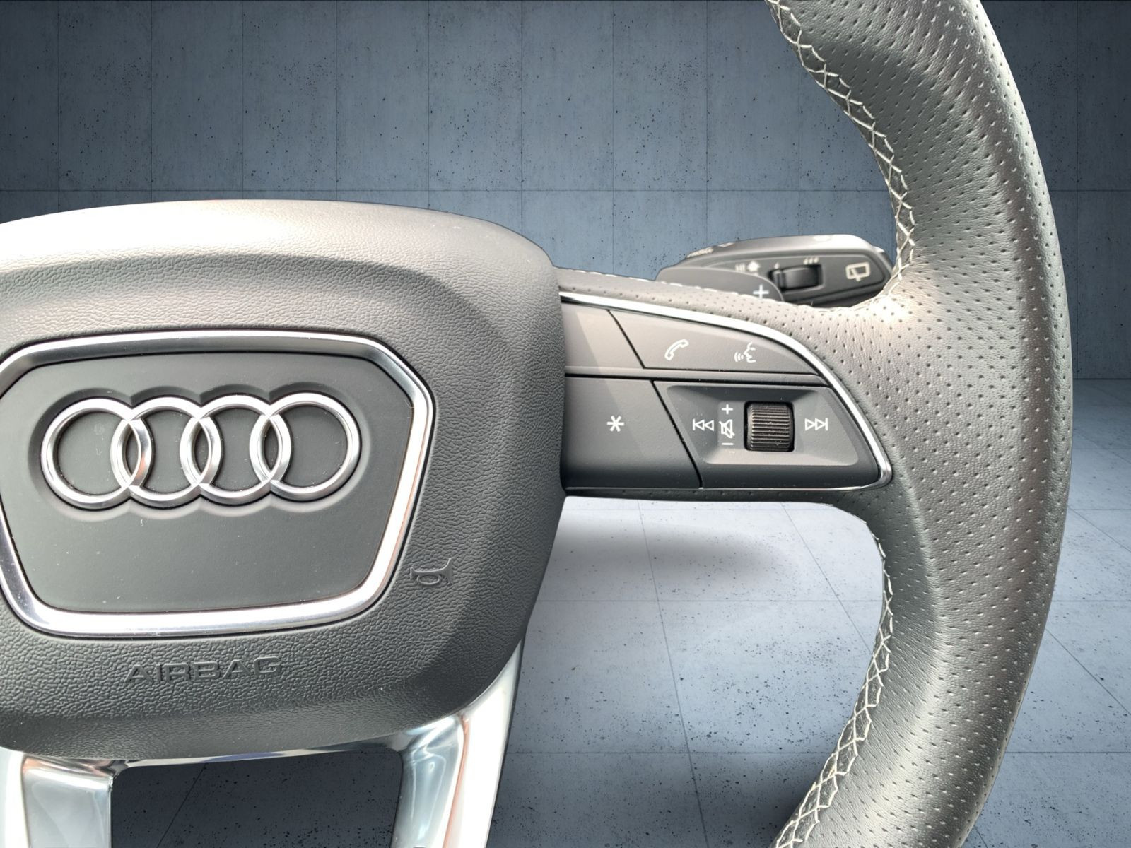 Audi - Q5_23