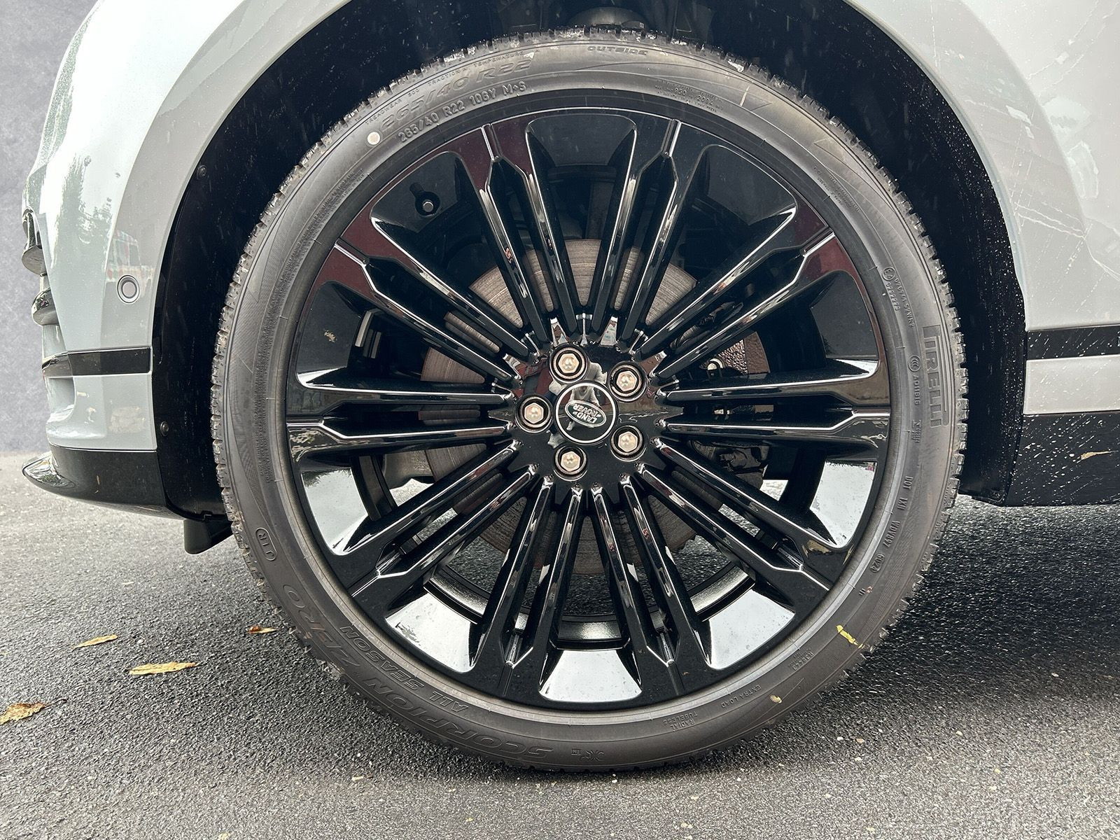 Land Rover - Range Rover Velar_9 Land Rover - Range Rover Velar_9