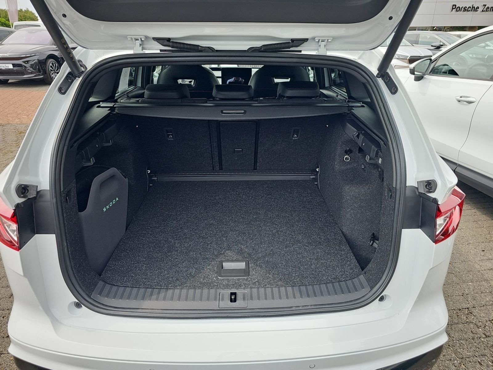 Škoda - Enyaq_16