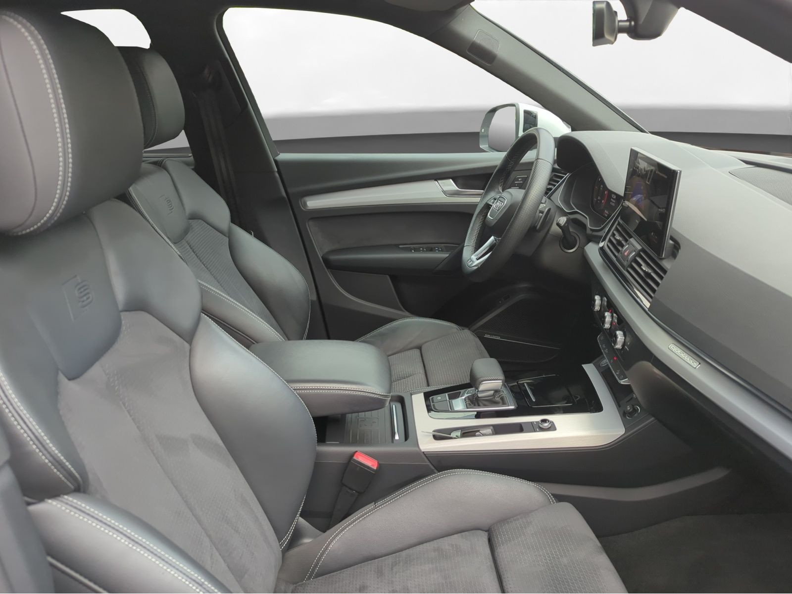 Audi - Q5_10