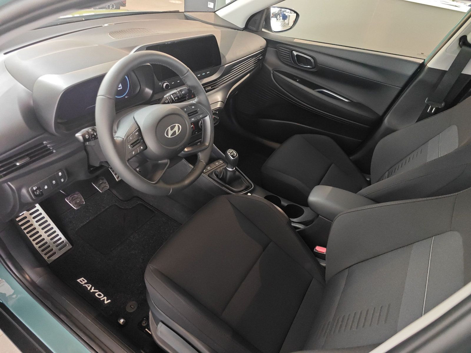 Hyundai - BAYON_5