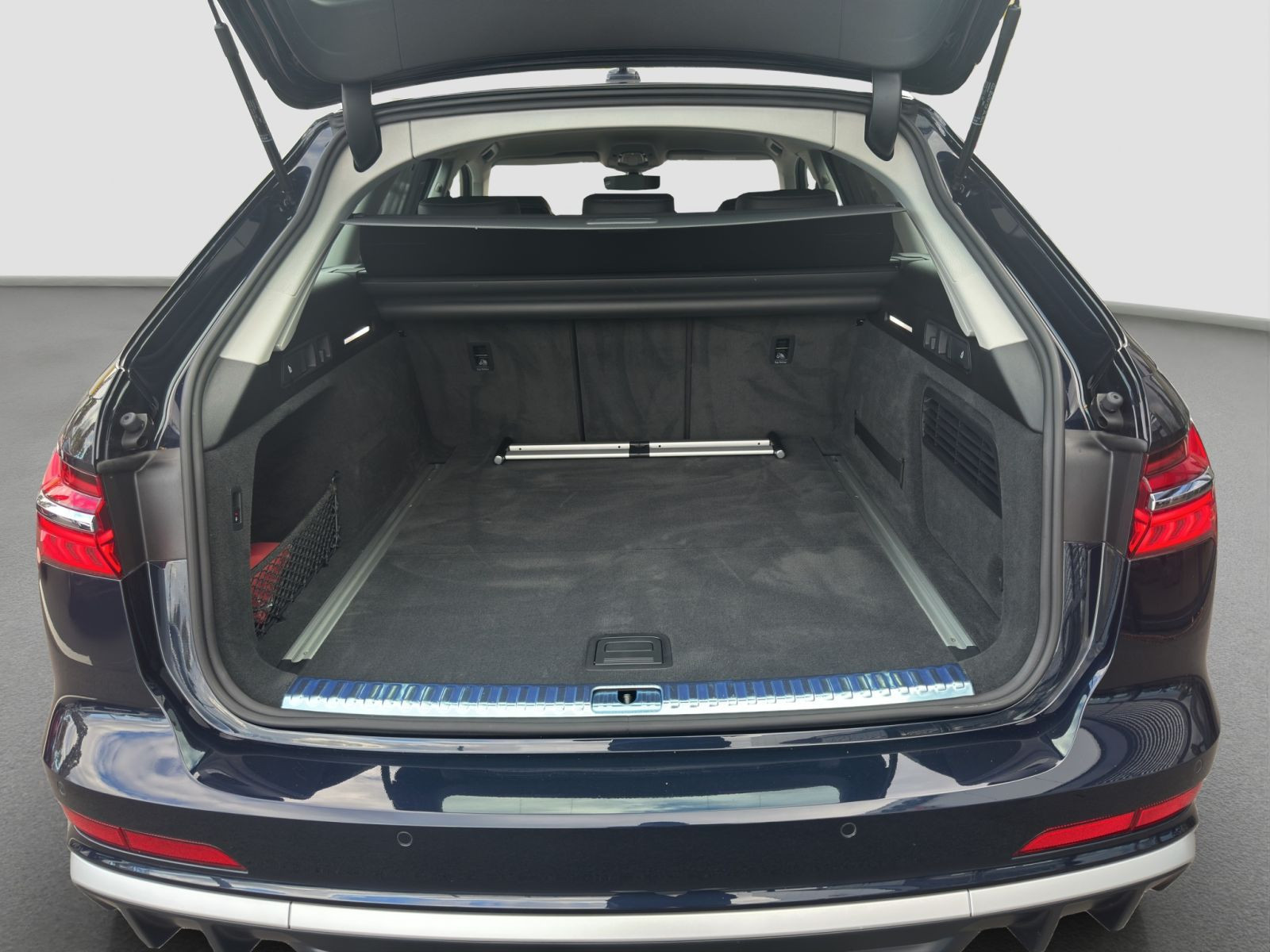 Audi - S6 Avant_16 Audi - S6 Avant_16