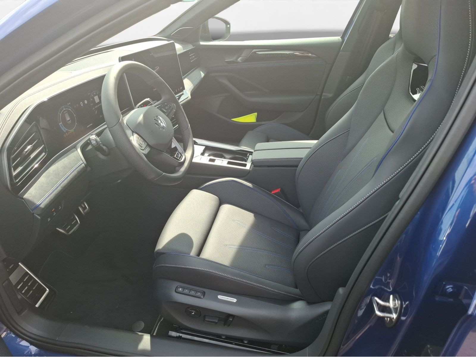 Volkswagen - Passat_2