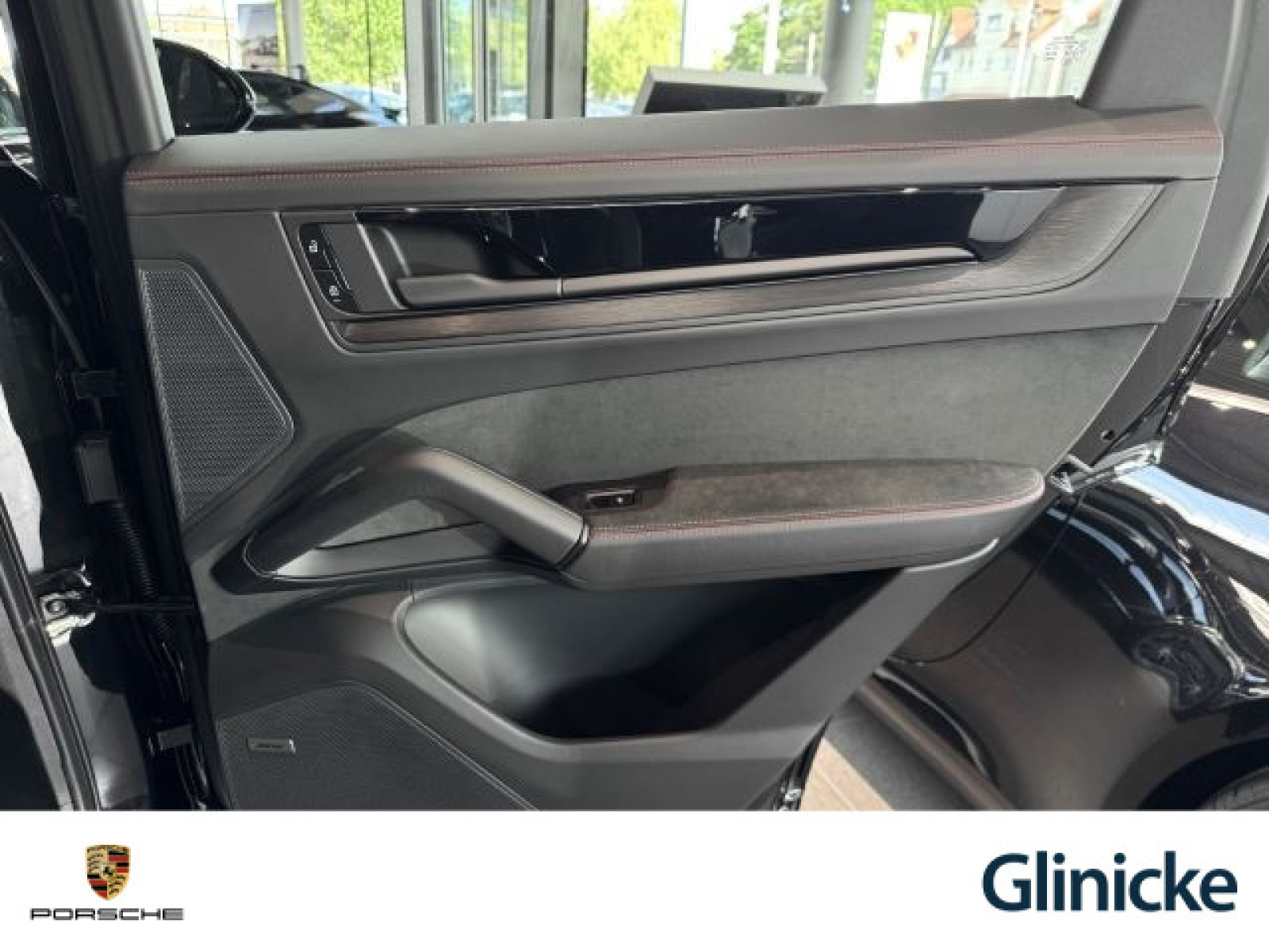 Porsche - Cayenne_37