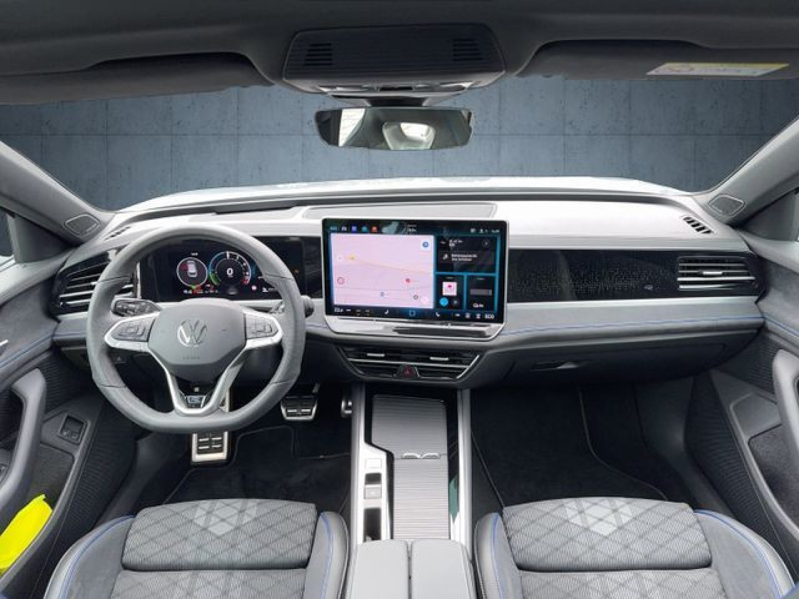 Volkswagen - Passat_14