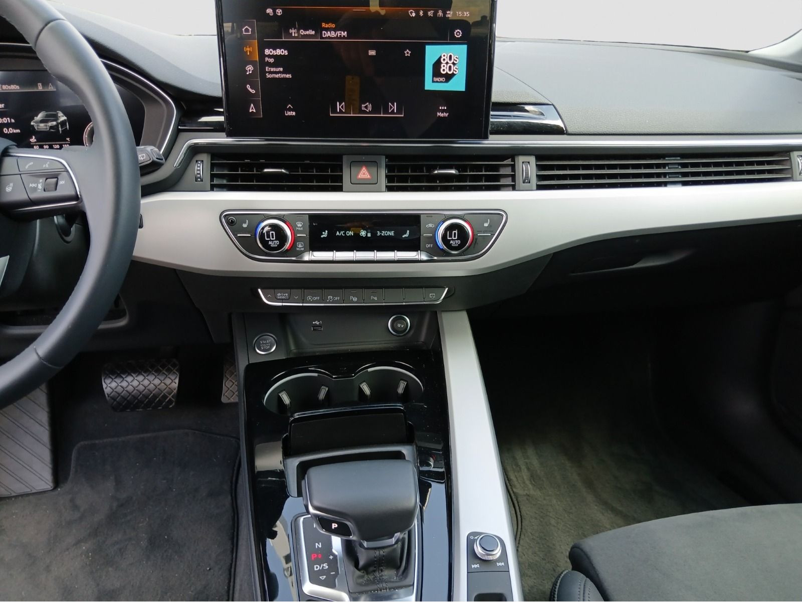 Audi - A4 Avant_12