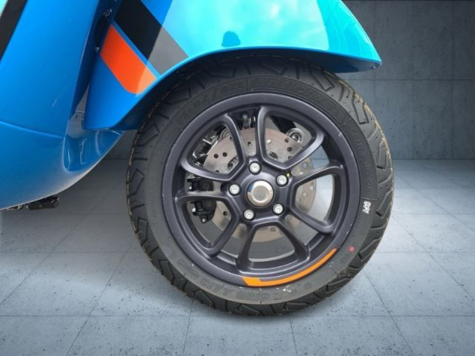 Piaggio - _8