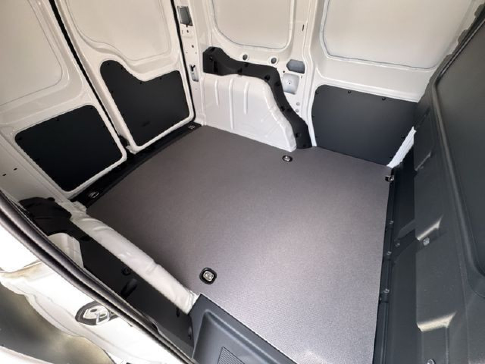 Volkswagen - Caddy Cargo_14