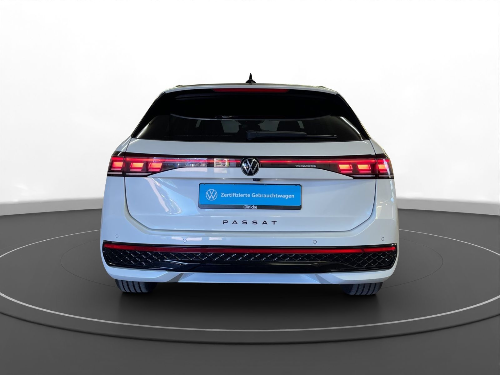 Volkswagen - Passat Variant_5
