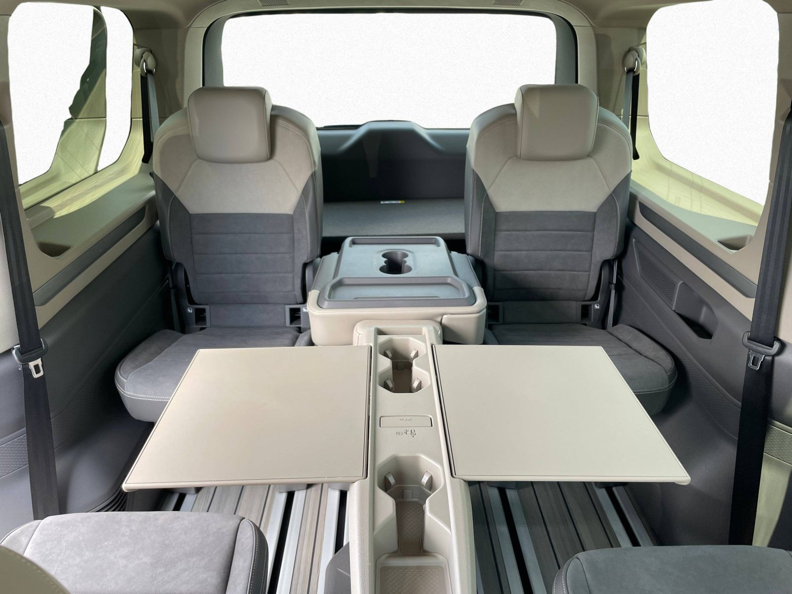 Volkswagen - Multivan_9