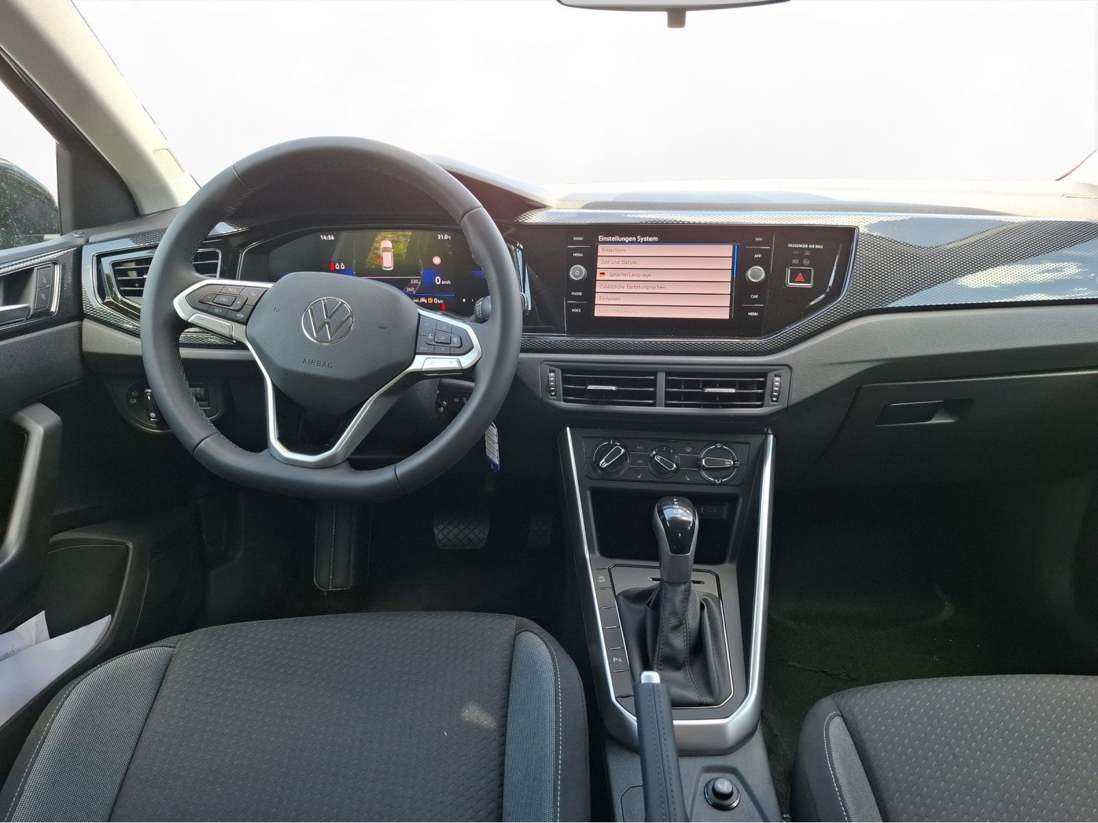 Volkswagen - Polo_4