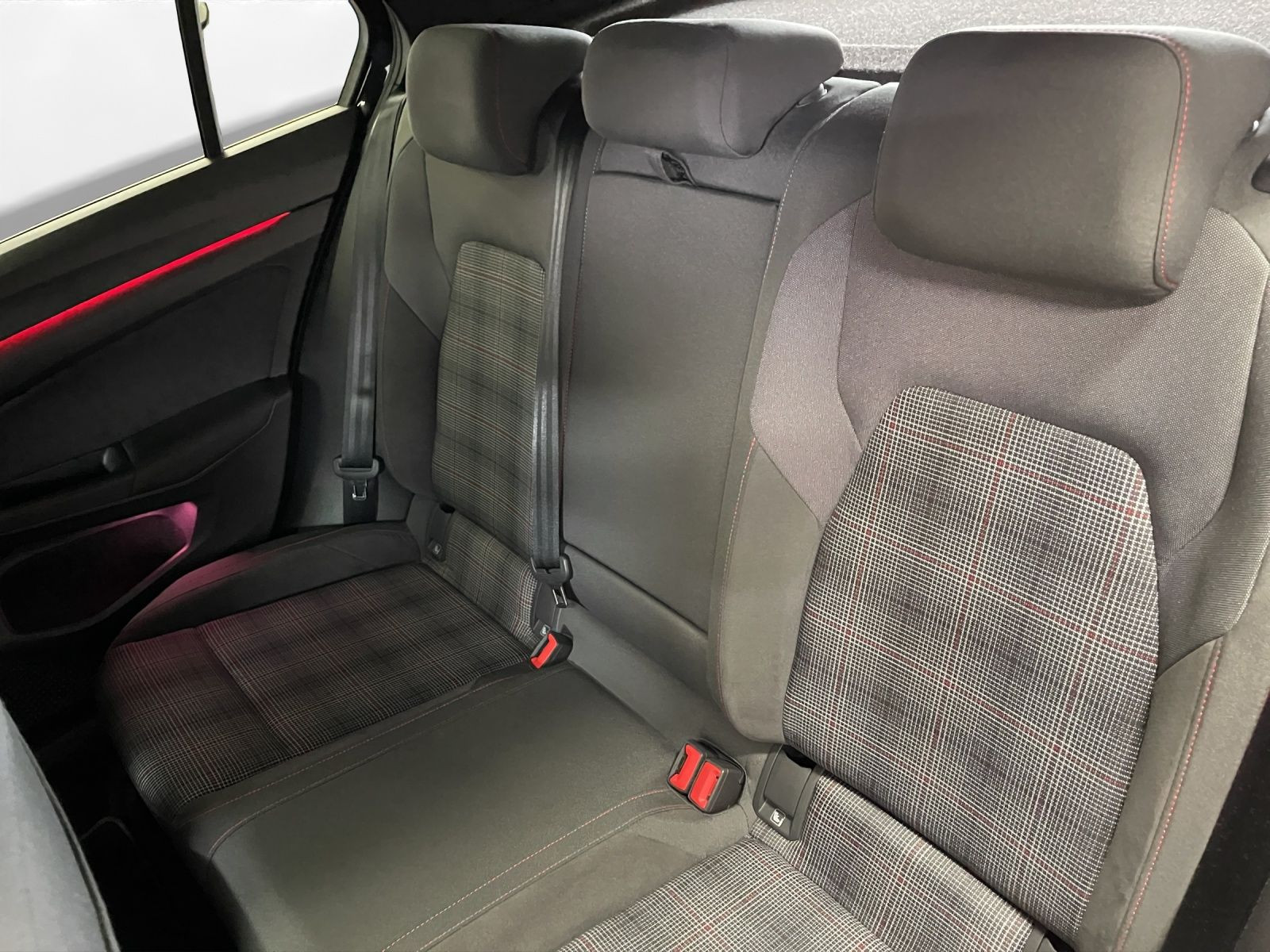 Volkswagen - Golf GTI_20