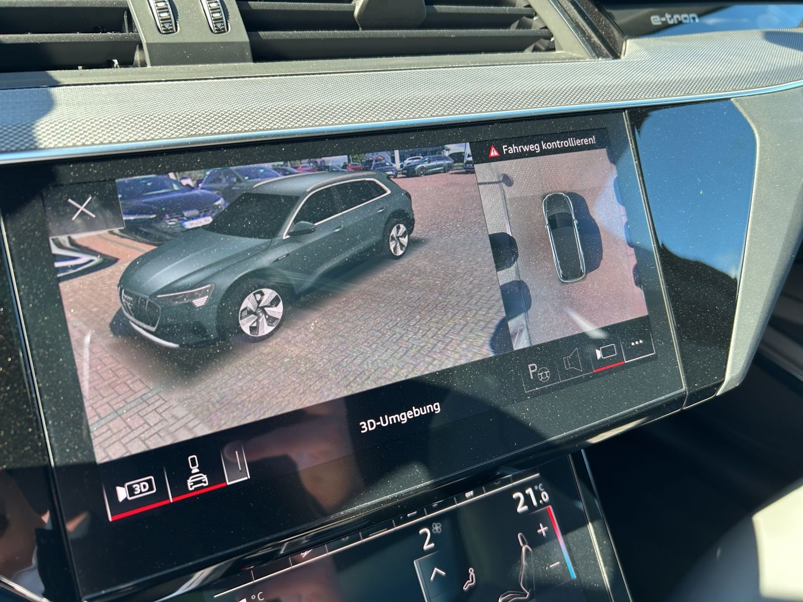 Audi - Q8 e-tron_20