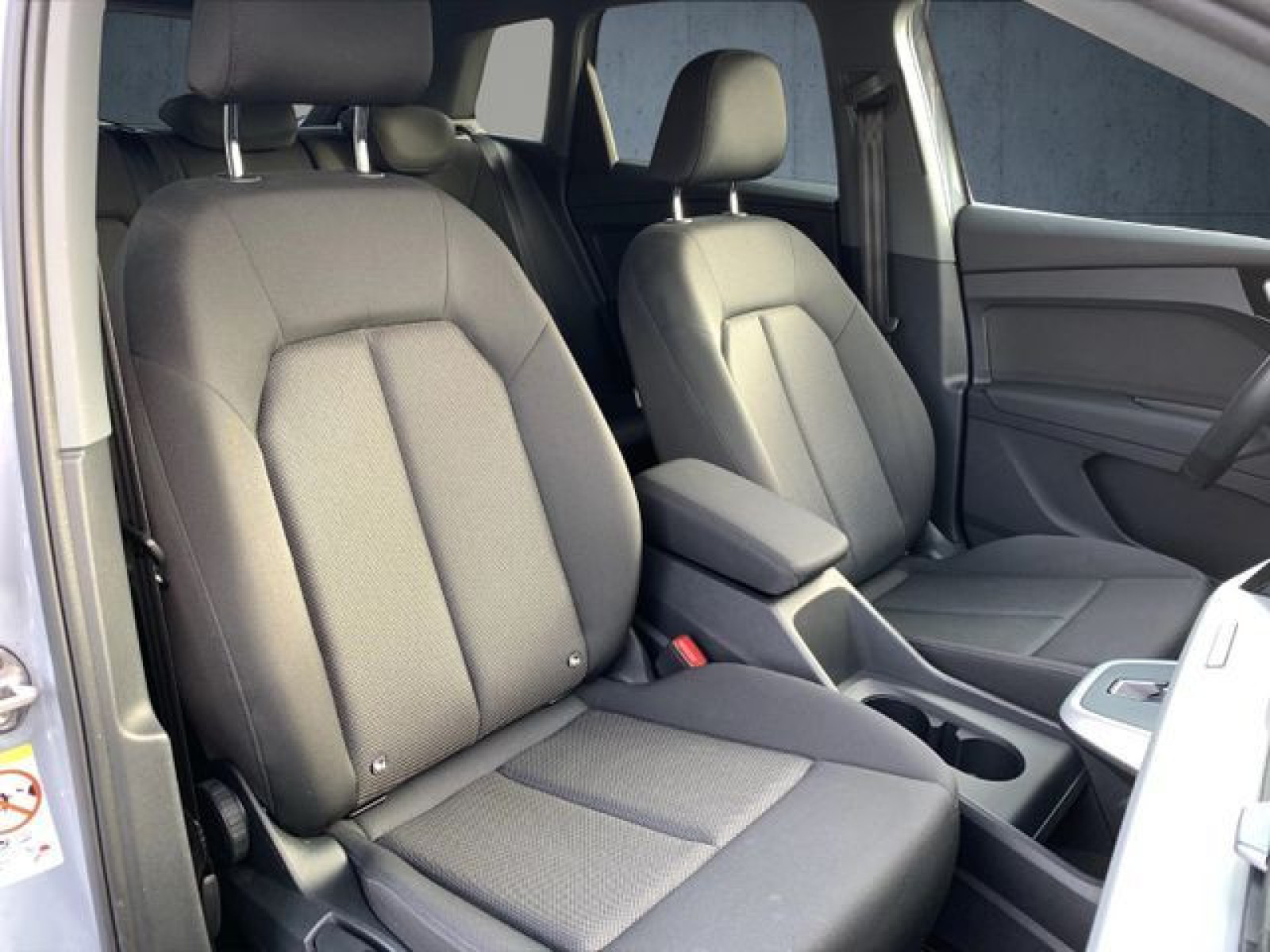 Audi - Q4 e-tron_19
