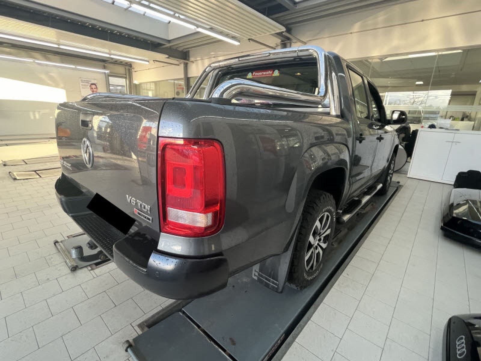 Volkswagen - Amarok_5
