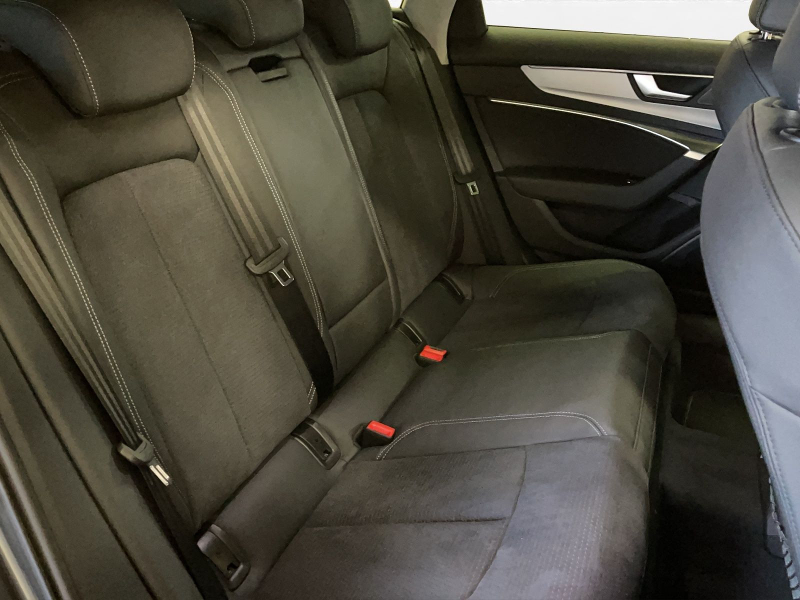 Audi - S6 Avant_22