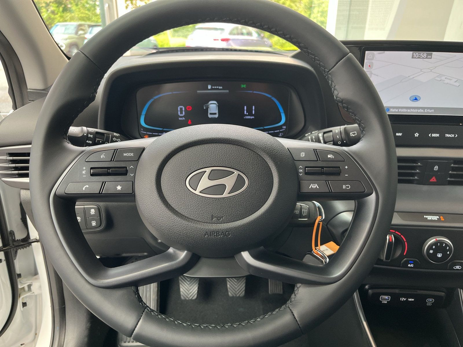 Hyundai - BAYON_12