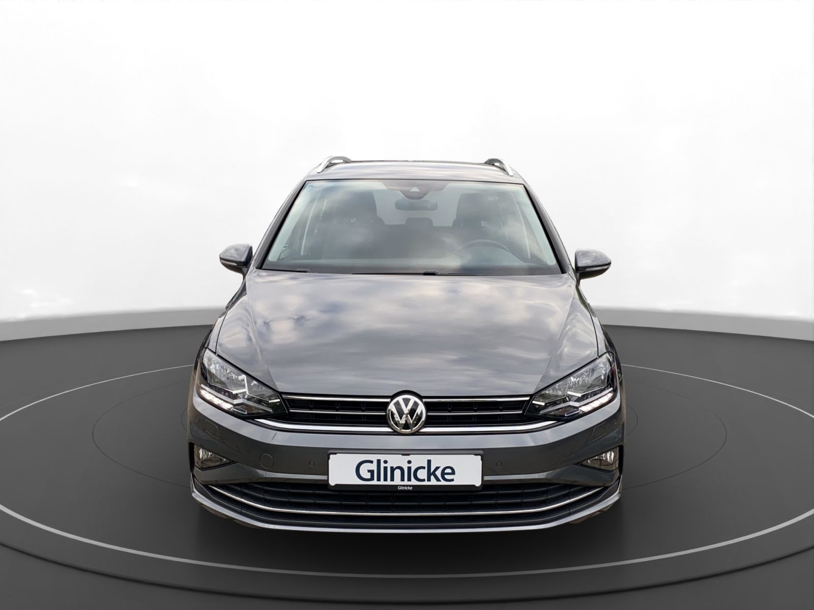 Volkswagen - Golf Sportsvan_4