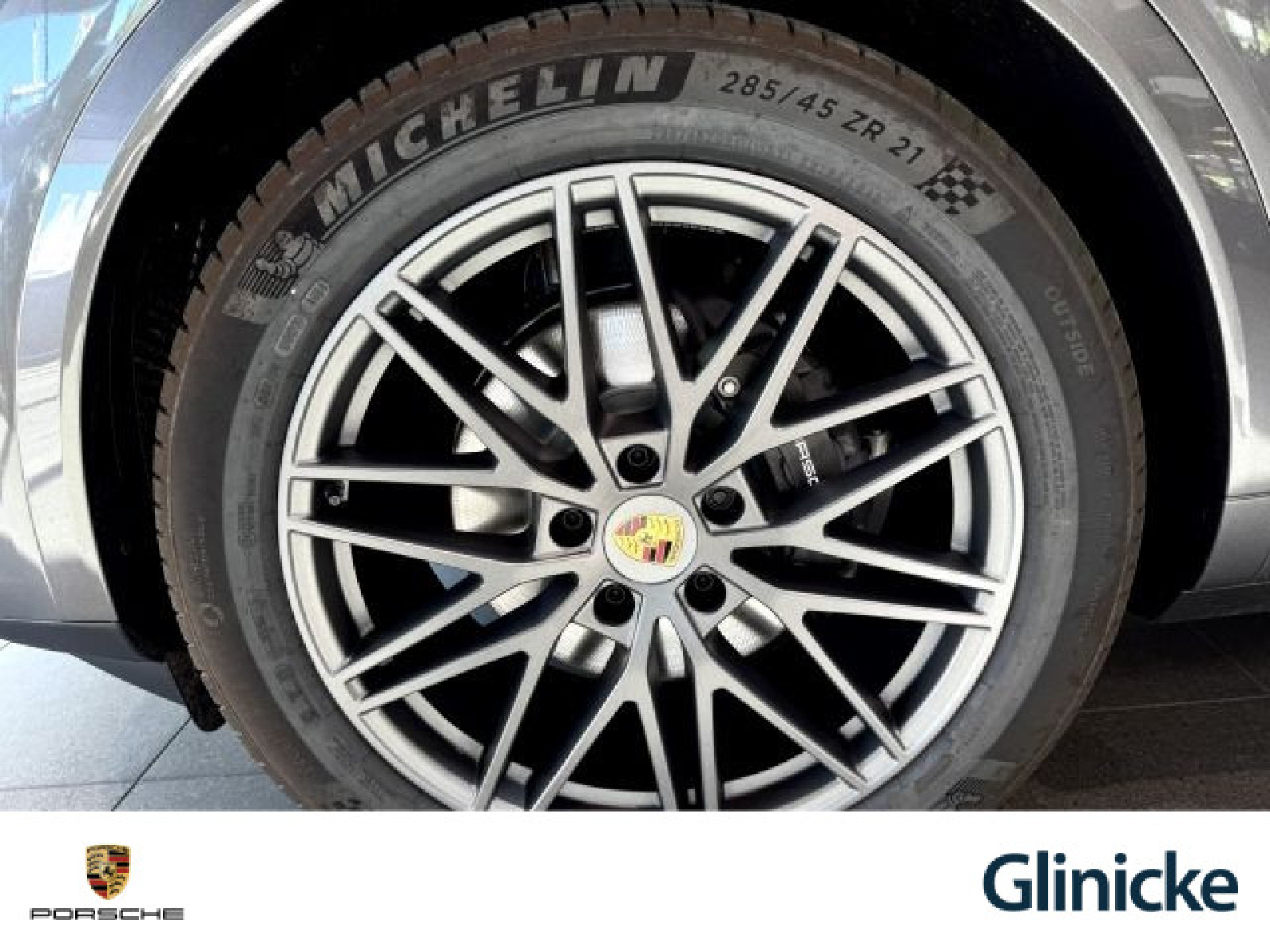 Porsche - Cayenne_23