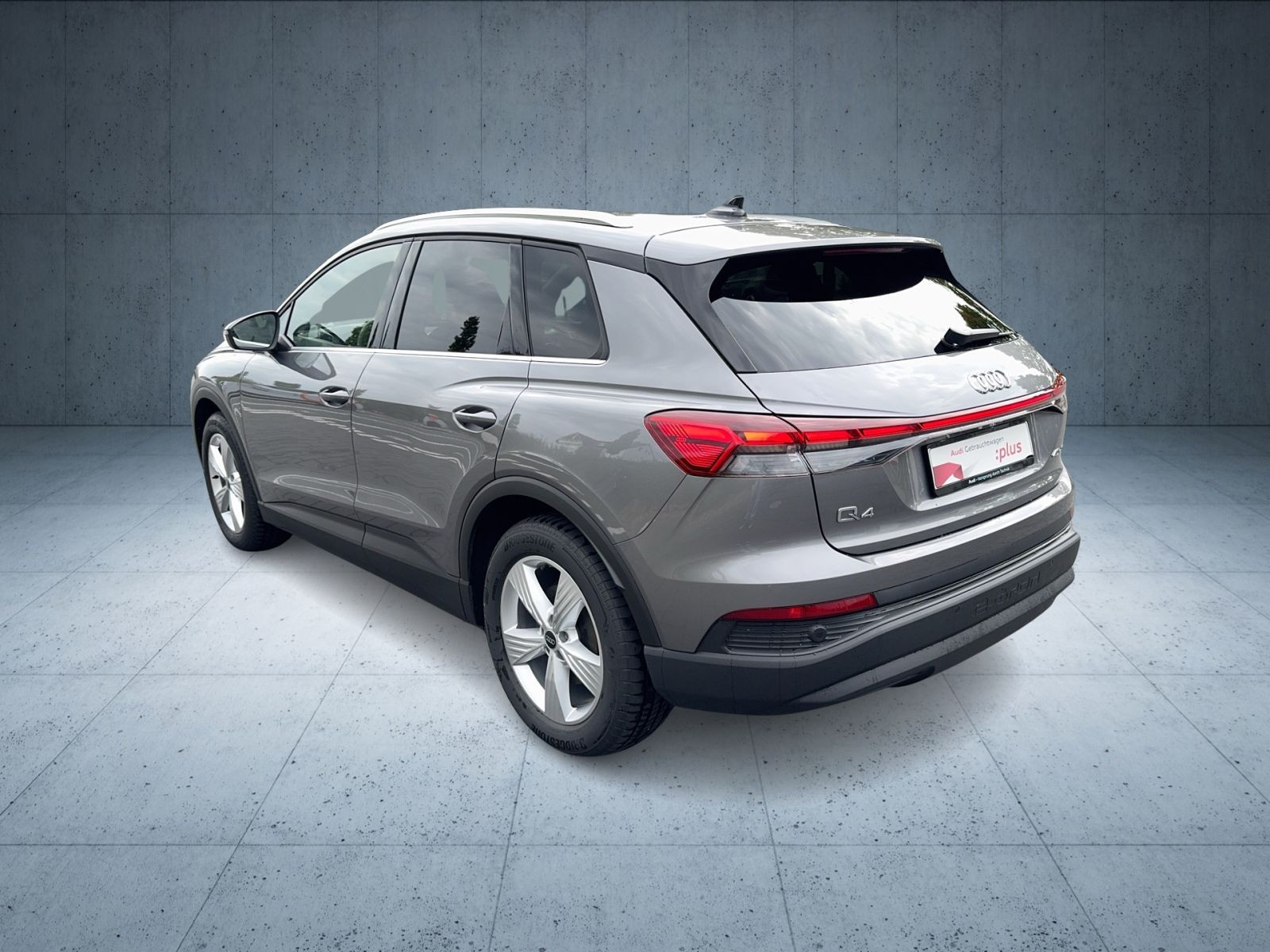 Audi - Q4 e-tron_3 Audi - Q4 e-tron_3