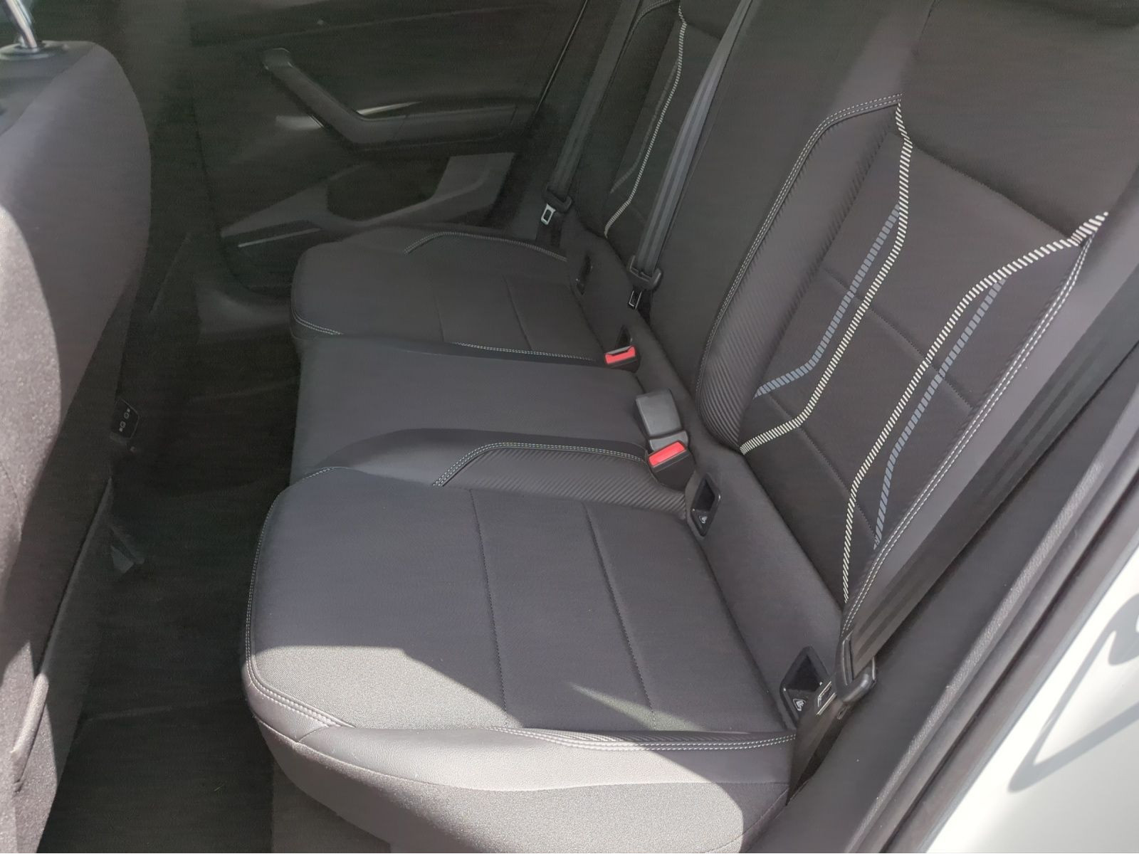 Volkswagen - Polo_3