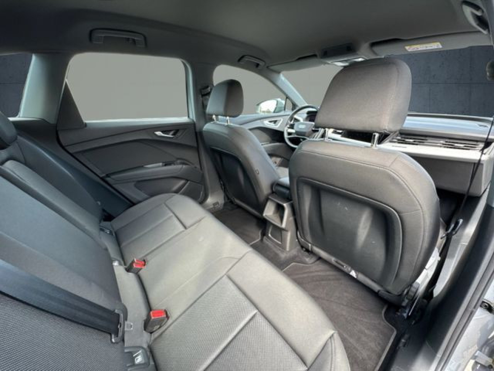 Audi - Q4_21