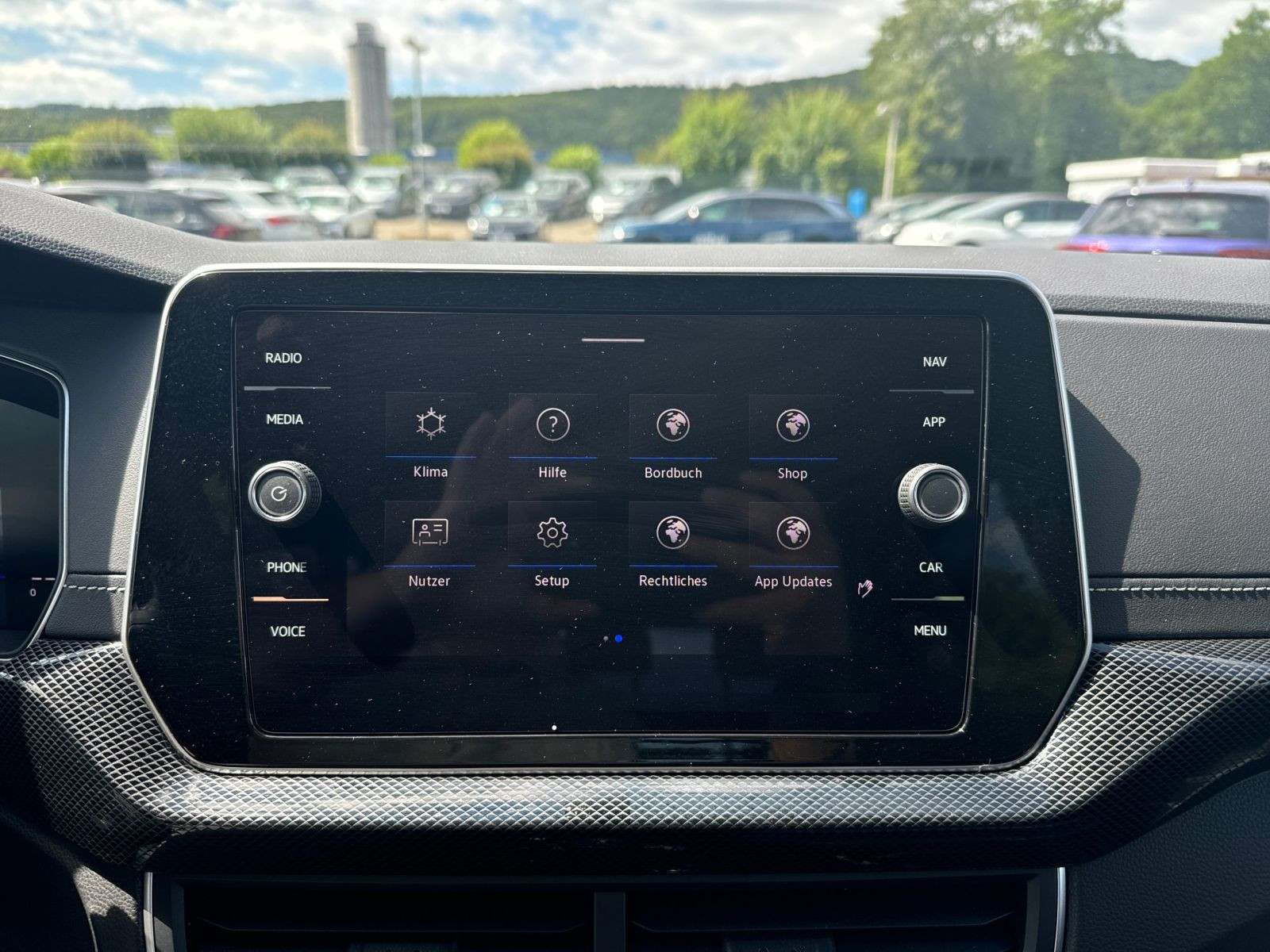 Volkswagen - T-Cross_18