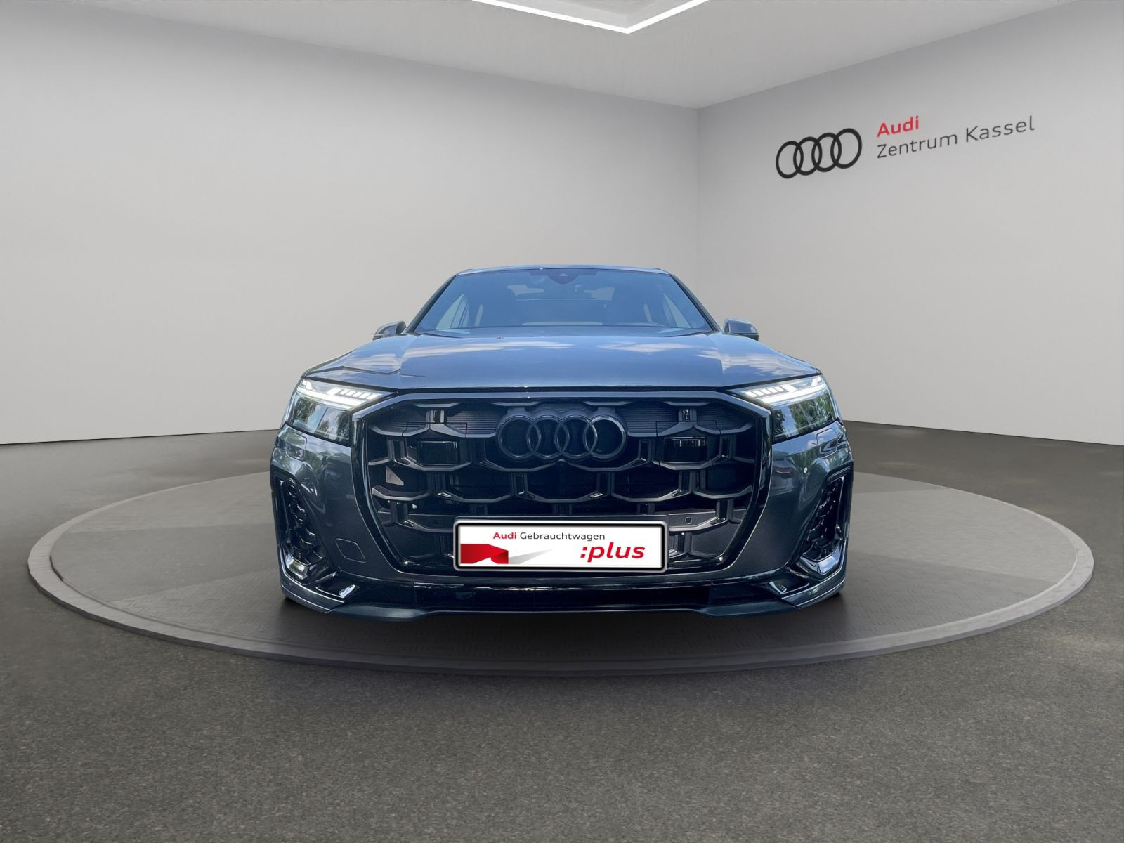 Audi - Q7_8