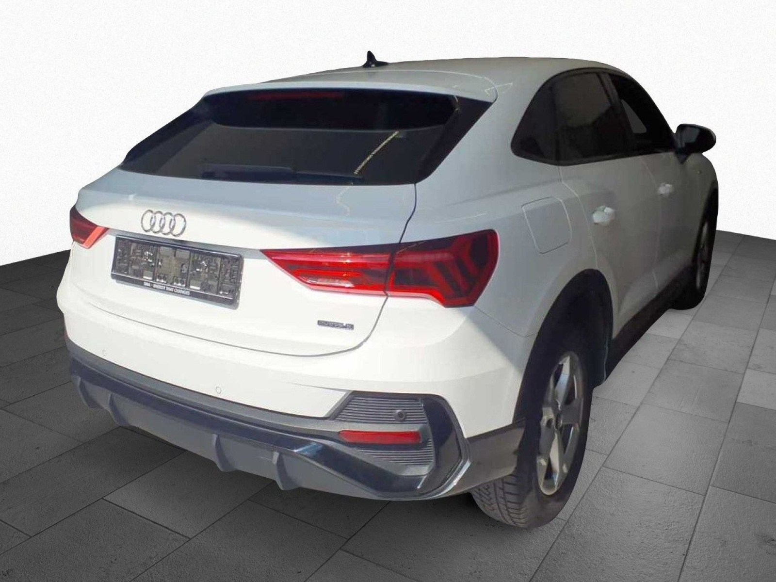 Audi - Q3 Sportback_4