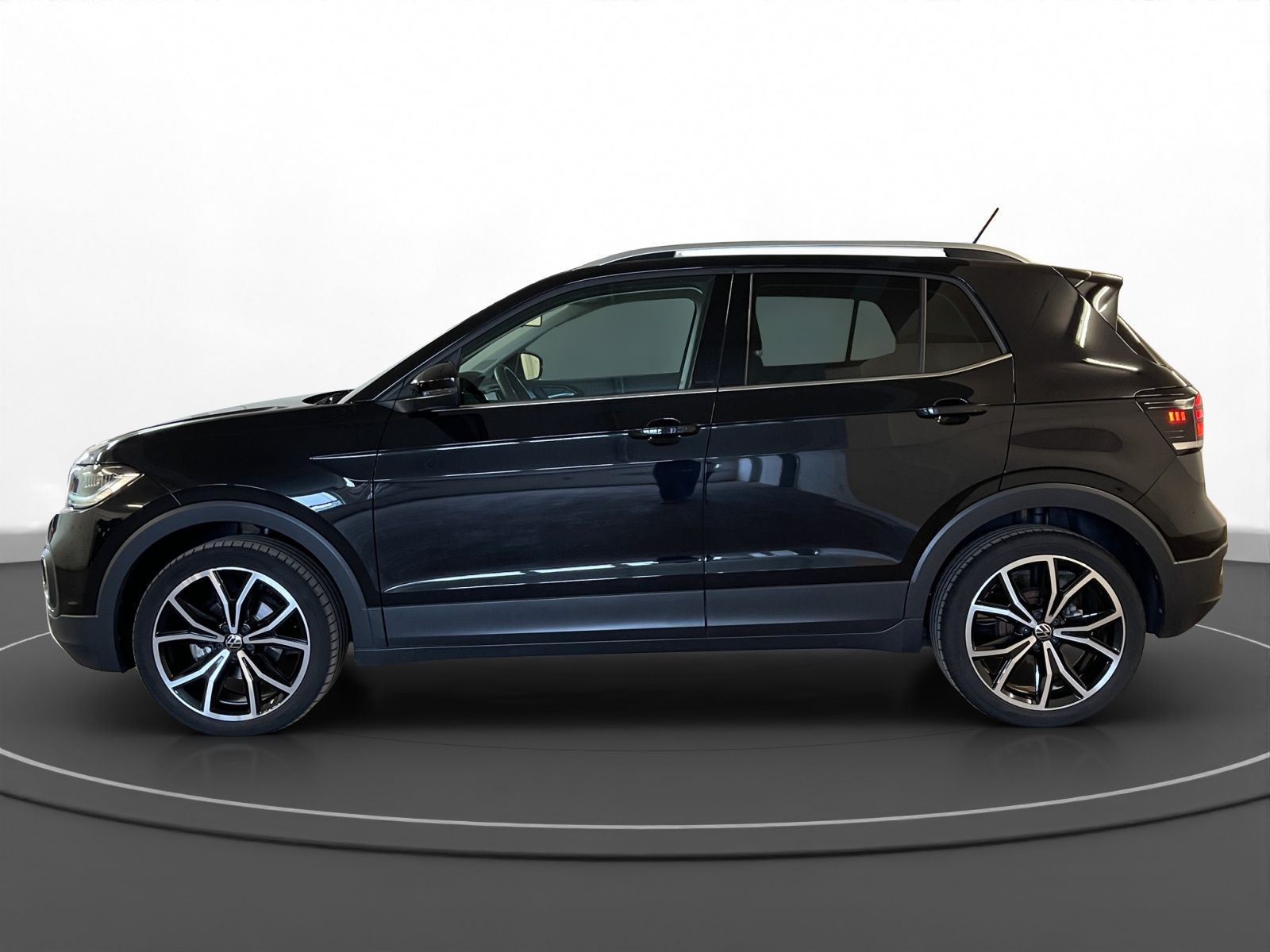 Volkswagen - T-Cross_8