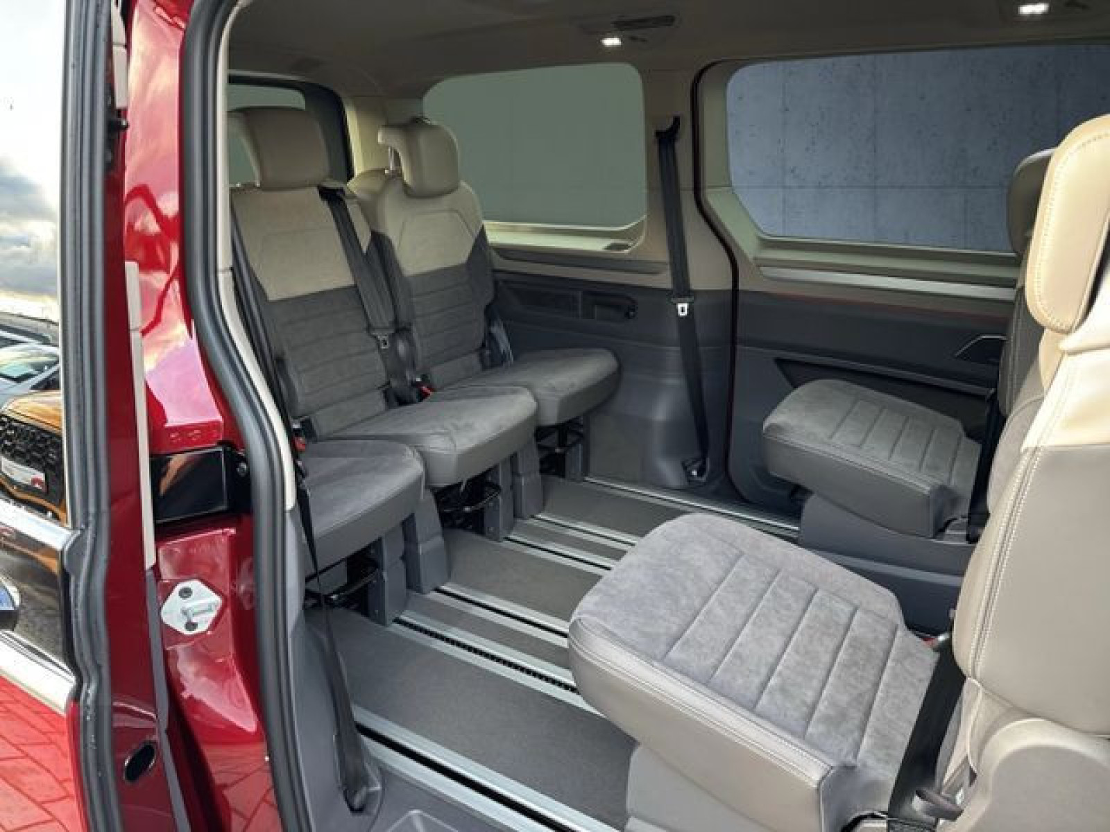 Volkswagen - Multivan_16