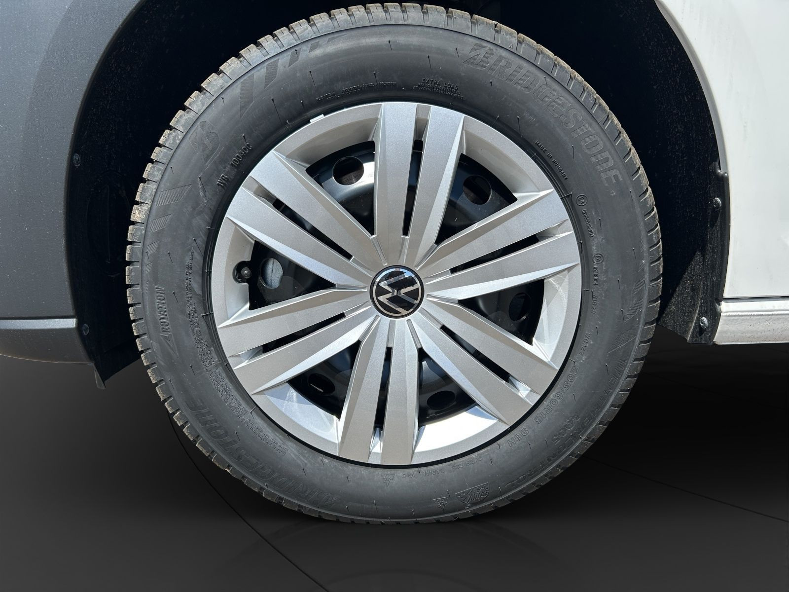 Volkswagen - Caddy Maxi_13