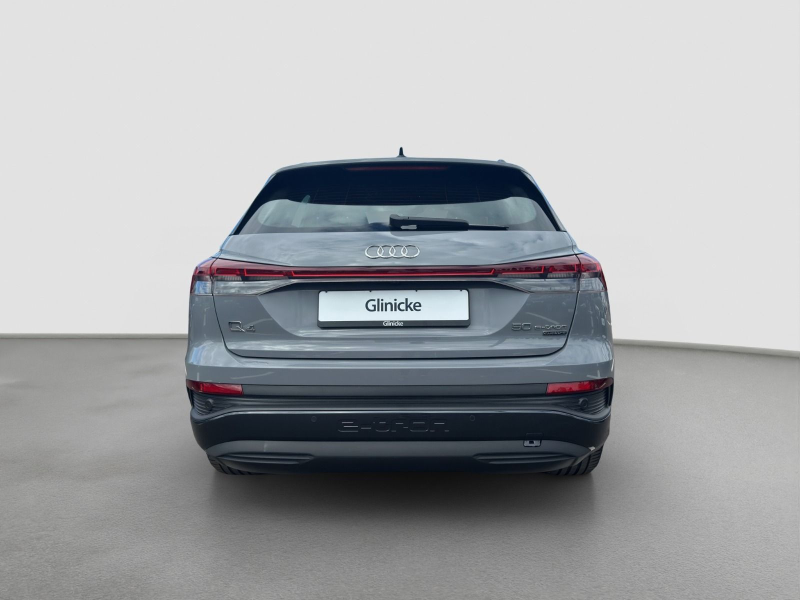 Audi - Q4_5