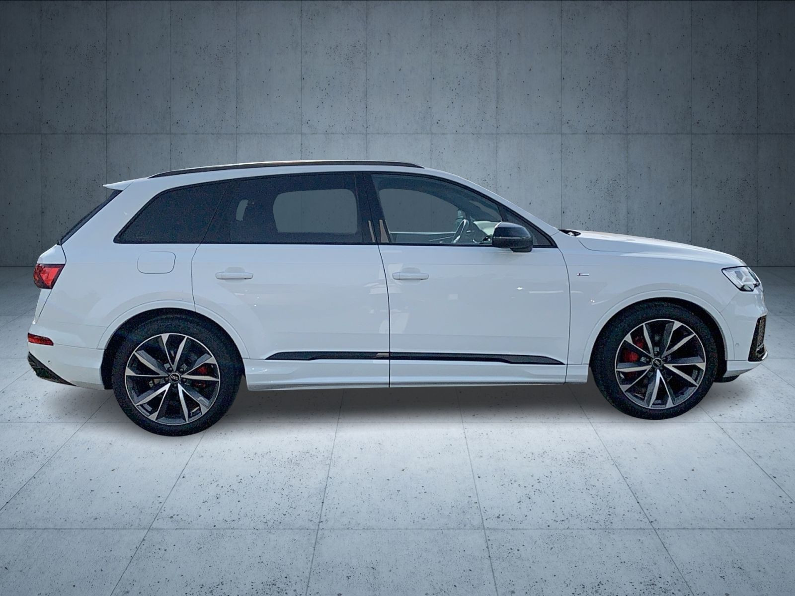Audi - Q7_8