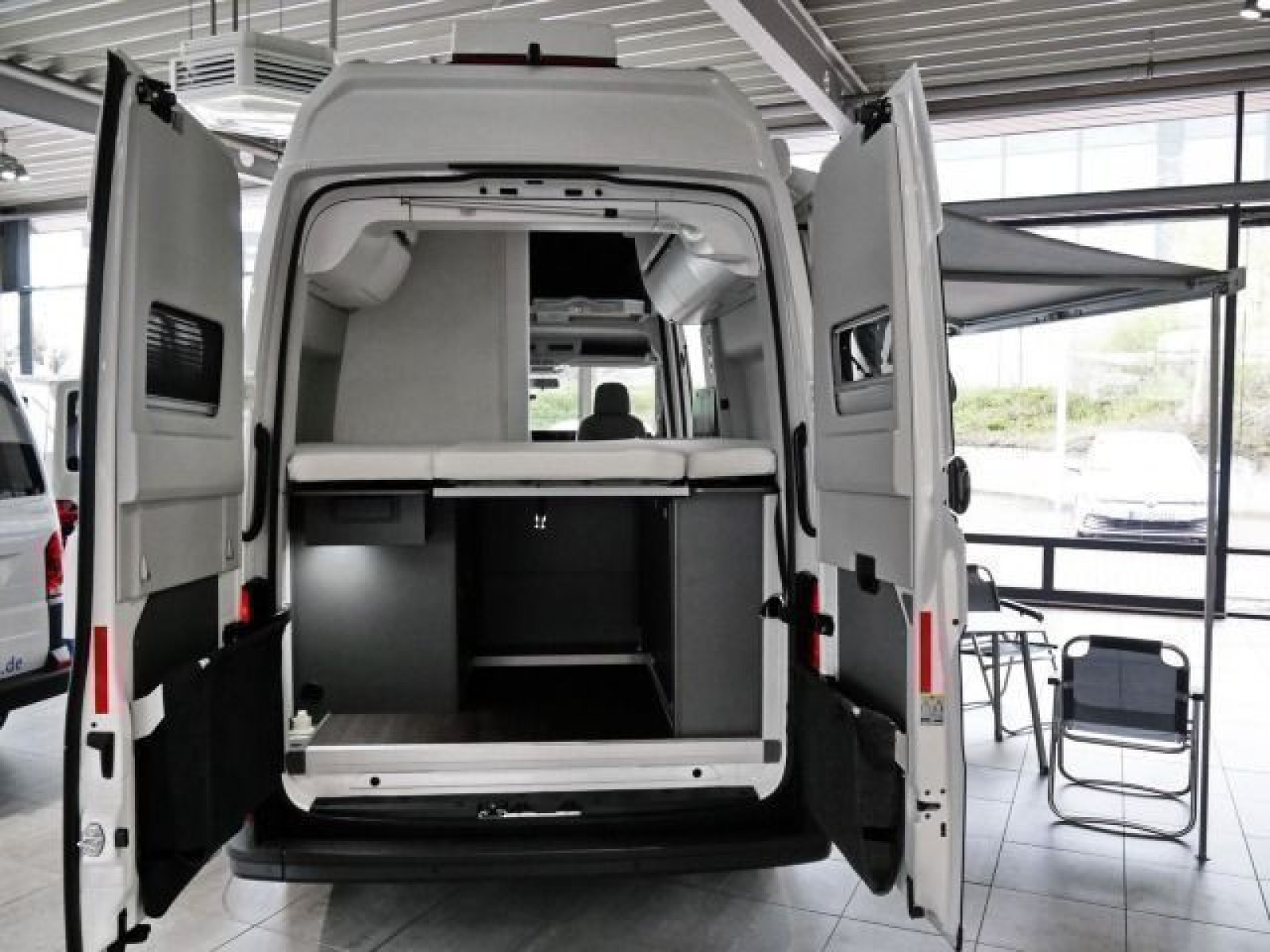 Volkswagen - Grand California 600_9