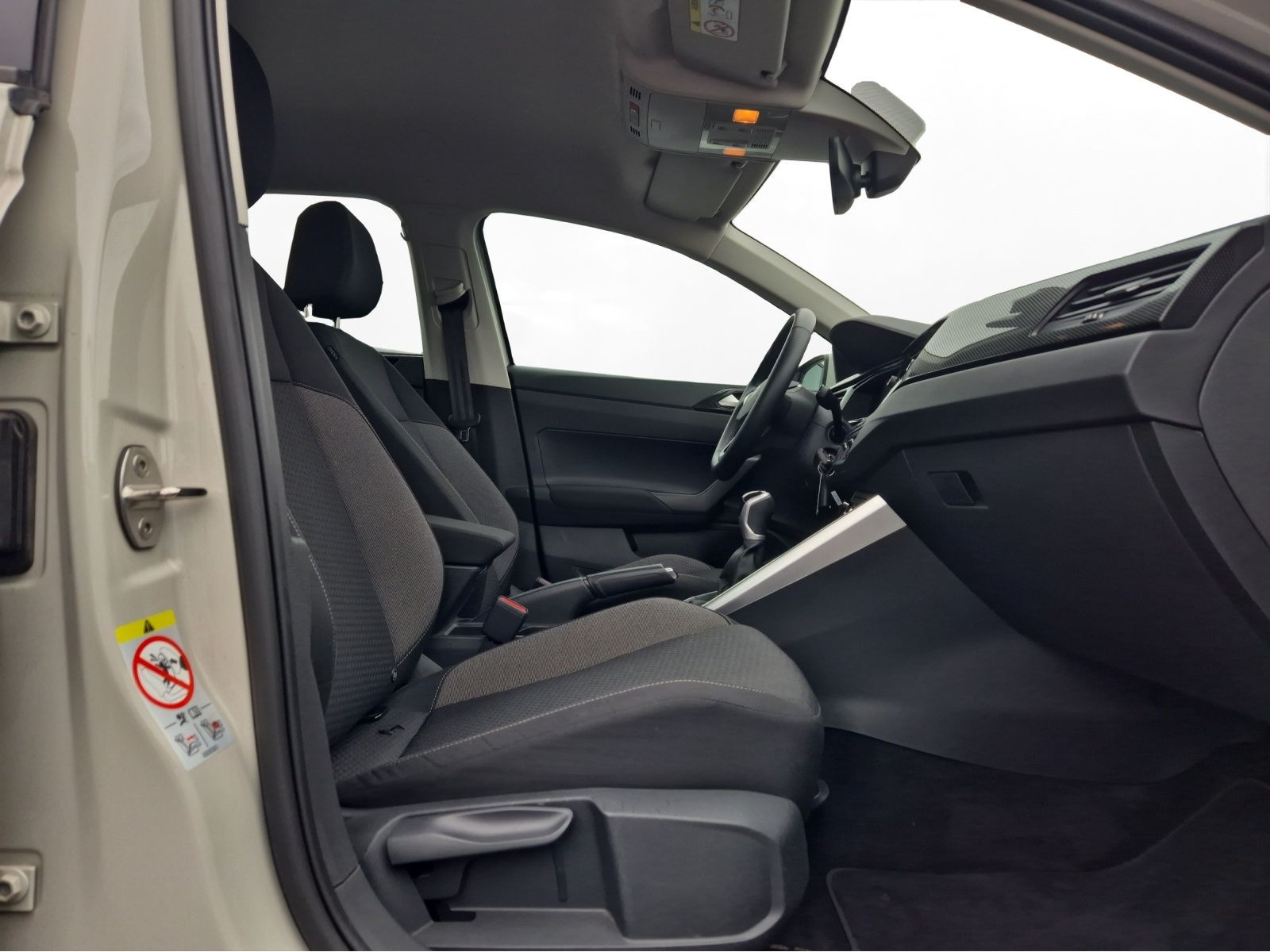 Volkswagen - Polo_10