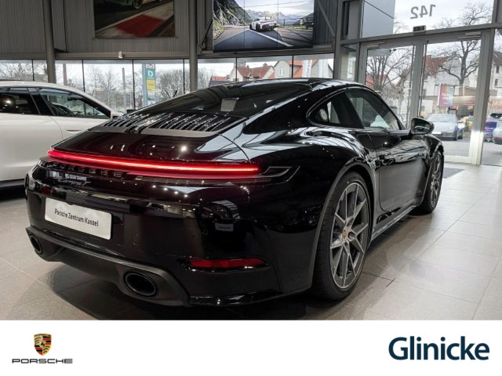 Porsche - 992_5