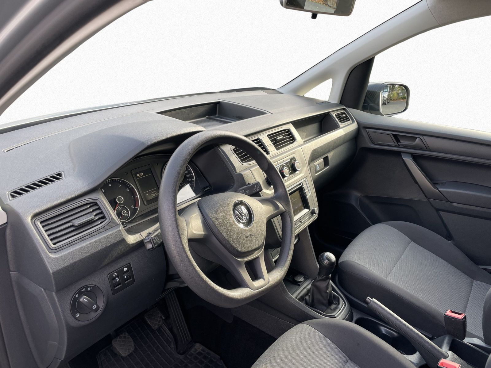 Volkswagen - Caddy Maxi_13